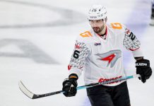 Алексей Сопин сообщил о состоянии травмированных игроков «Авангарда» перед серией с «Локомотивом» Алексей Сопин сообщил о состоянии травмированных игроков «Авангарда» перед серией с «Локомотивом»