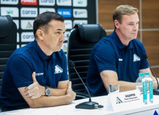 Андрей Зюзин назвал слова Баширова о нечестной игре «Локомотива» дилетантскими Андрей Зюзин назвал слова Баширова о нечестной игре «Локомотива» дилетантскими