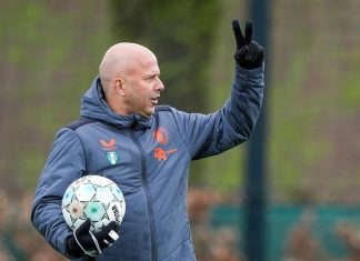 Арне Слот: «Ливерпулю» повезло получить только два гола от ПСЖ Арне Слот: «Ливерпулю» повезло получить только два гола от ПСЖ