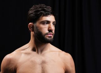 Арман Царукян поднялся на 13-е место в общем рейтинге бойцов UFC Арман Царукян поднялся на 13-е место в общем рейтинге бойцов UFC