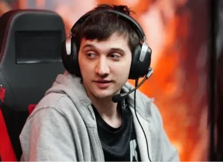 Arteezy высмеял карьеру Parker во время матчмейкинга и удалил его из друзей Arteezy высмеял карьеру Parker во время матчмейкинга и удалил его из друзей