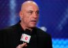 Джо Роган резко осудил остановку боя за титул UFC между Аспиналлом и Ганом Джо Роган резко осудил остановку боя за титул UFC между Аспиналлом и Ганом