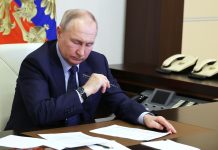 Путин вручил Каменскому орден «За заслуги перед Отечеством» Путин вручил Каменскому орден «За заслуги перед Отечеством»