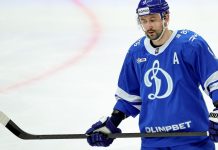 Слепышев продолжит карьеру в «Автомобилисте» Слепышев продолжит карьеру в «Автомобилисте»
