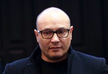 Генич назвал «Зенит» минимальным фаворитом в матче 24-го тура РПЛ против «Краснодара» Генич назвал «Зенит» минимальным фаворитом в матче 24-го тура РПЛ против «Краснодара»