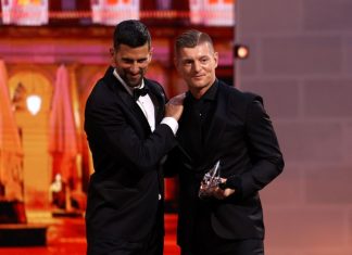 Тони Кроос восхитился достижениями Новака Джоковича на премии Laureus World Sports Awards Тони Кроос восхитился достижениями Новака Джоковича на премии Laureus World Sports Awards