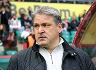 Кечинов отметил эмоциональный стиль Евсеева и последние успехи «Динамо» Махачкала Кечинов отметил эмоциональный стиль Евсеева и последние успехи «Динамо» Махачкала