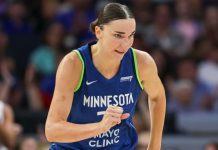 Мария Клюндикова отложила переход в WNBA после выбора на драфте «Торонто Темпо» Мария Клюндикова отложила переход в WNBA после выбора на драфте «Торонто Темпо»
