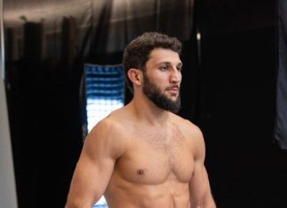 Азамат Бекоев продемонстрировал форму перед боем с Тришоном Гором на UFC Fight Night 272 Азамат Бекоев продемонстрировал форму перед боем с Тришоном Гором на UFC Fight Night 272