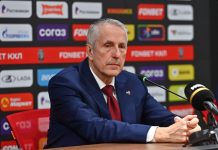 Хартли оценил третье поражение «Локомотива» от «Авангарда» Хартли оценил третье поражение «Локомотива» от «Авангарда»
