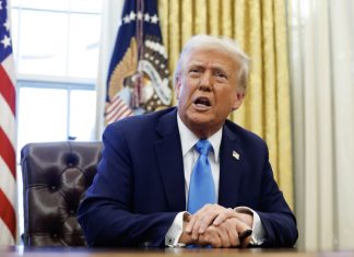 Трамп рассматривает посетить финал НБА Трамп рассматривает посетить финал НБА
