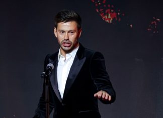 Смолов поддерживает ЦСКА в полуфинале Единой лиги Смолов поддерживает ЦСКА в полуфинале Единой лиги