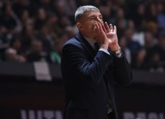 Перасович может возглавить клуб испанской лиги ACB «Мурсия» Перасович может возглавить клуб испанской лиги ACB «Мурсия»