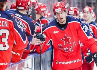 ЦСКА продлил контракт с бывшим игроком клубов НХЛ Гурьяновым ЦСКА продлил контракт с бывшим игроком клубов НХЛ Гурьяновым