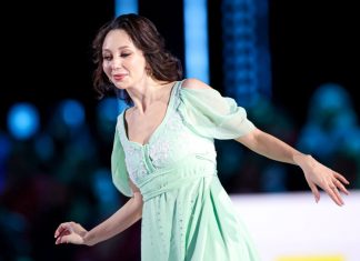 Туктамышева следила за финалом Лиги чемпионов на трёх экранах Туктамышева следила за финалом Лиги чемпионов на трёх экранах