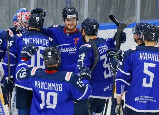 Чемпион ВХЛ «Торпедо-Горький» покидает лигу в новом сезоне Чемпион ВХЛ «Торпедо-Горький» покидает лигу в новом сезоне