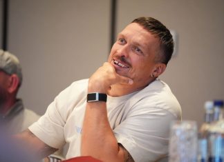 Усик и Верхувен встретились взглядом перед боем за пояс WBC Усик и Верхувен встретились взглядом перед боем за пояс WBC
