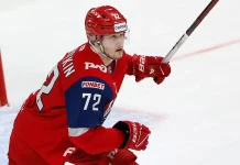 Максим Березкин продлил контракт с «Локомотивом» на два года Максим Березкин продлил контракт с «Локомотивом» на два года