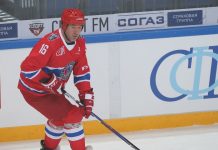 Кожевников прокомментировал итог первого матча финала Кубка Гагарина Кожевников прокомментировал итог первого матча финала Кубка Гагарина