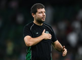 Мусаев назвал Дзюбу легендой российского футбола Мусаев назвал Дзюбу легендой российского футбола