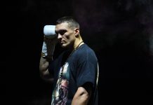 Усик отказался назвать себя величайшим боксёром Усик отказался назвать себя величайшим боксёром