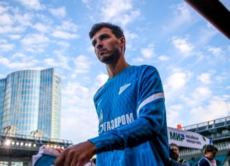 Ерохин хочет продлить контракт с «Зенитом» Ерохин хочет продлить контракт с «Зенитом»