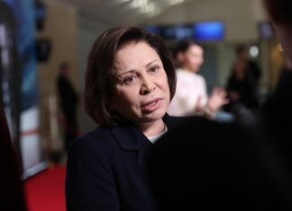 Роднина прокомментировала аннулирование отстранения сборных России по хоккею Роднина прокомментировала аннулирование отстранения сборных России по хоккею