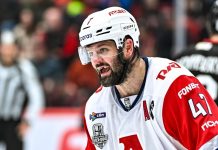 Коньков высоко оценил игру Радулова за «Локомотив» Коньков высоко оценил игру Радулова за «Локомотив»