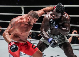 Малыхин победил Кейна и вернул титул ONE FC в тяжелом весе Малыхин победил Кейна и вернул титул ONE FC в тяжелом весе