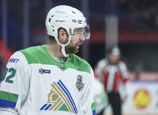 Вайсфельд оценил игру Кузнецова в «Салавате Юлаеве» Вайсфельд оценил игру Кузнецова в «Салавате Юлаеве»