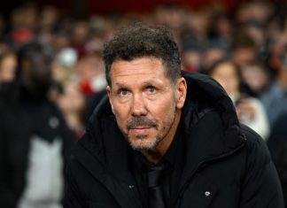Симеоне сменил отель перед матчем с «Арсеналом» Симеоне сменил отель перед матчем с «Арсеналом»