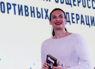 Роднина отказалась считать Исинбаеву предателем Роднина отказалась считать Исинбаеву предателем