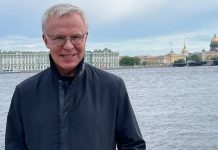 Фетисов высказался об отмене решения ИИХФ о недопуске сборной России Фетисов высказался об отмене решения ИИХФ о недопуске сборной России