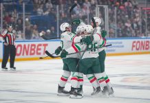 «Ак Барс» в овертайме победил «Металлург» и вышел в финал Кубка Гагарина «Ак Барс» в овертайме победил «Металлург» и вышел в финал Кубка Гагарина
