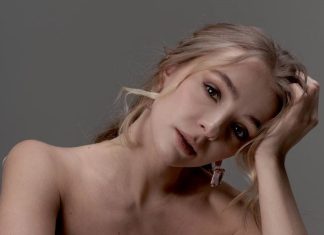 Фигуристка Степанова опубликовала редкое фото в купальнике во время отдыха Фигуристка Степанова опубликовала редкое фото в купальнике во время отдыха