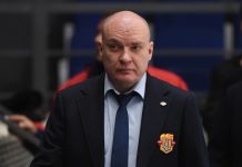 Мошенники ограбили квартиру тренера «Металлурга» Андрея Разина Мошенники ограбили квартиру тренера «Металлурга» Андрея Разина