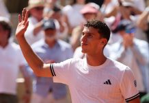 Серундоло выиграл турнир ATP-500 в Лондоне Серундоло выиграл турнир ATP-500 в Лондоне