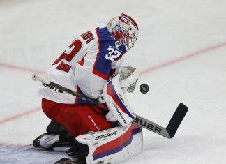 ЦСКА продлил контракты с вратарём Самоновым и форвардом Зерновым ЦСКА продлил контракты с вратарём Самоновым и форвардом Зерновым
