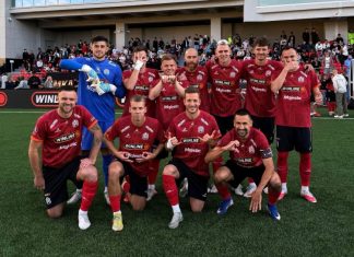 «10» и «Амкал» выиграли первые полуфиналы Медиалиги «10» и «Амкал» выиграли первые полуфиналы Медиалиги