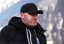 Руни призвал удалить вратаря Боснии и Герцеговины в матче с Канадой Руни призвал удалить вратаря Боснии и Герцеговины в матче с Канадой