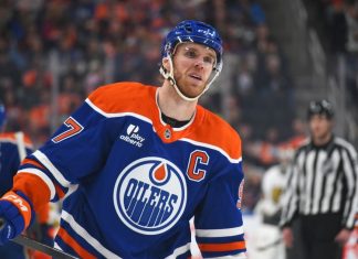 Макдэвид возглавил рейтинг The Hockey News лучших игроков НХЛ Макдэвид возглавил рейтинг The Hockey News лучших игроков НХЛ