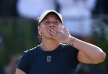 Анисимова готовится к четвертьфиналу с Йович на WTA-500 в Лондоне Анисимова готовится к четвертьфиналу с Йович на WTA-500 в Лондоне