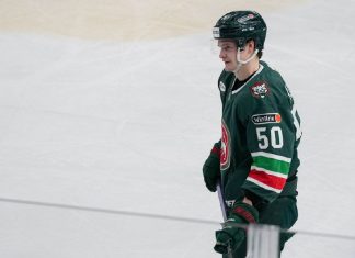 «Амур» арендует Дениса Комкова у «Ак Барса» «Амур» арендует Дениса Комкова у «Ак Барса»