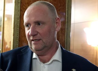 Гомоляко: Не думаю, что Жамнова поменяют потом на Скудру Гомоляко: Не думаю, что Жамнова поменяют потом на Скудру