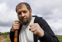 Боец ММА Александр Емельяненко попал в больницу Боец ММА Александр Емельяненко попал в больницу