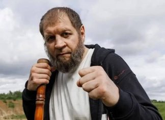 Боец ММА Александр Емельяненко попал в больницу Боец ММА Александр Емельяненко попал в больницу