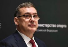 Российские фехтовальщики пока не смогут выступить с флагом и гимном на ЧЕ Российские фехтовальщики пока не смогут выступить с флагом и гимном на ЧЕ