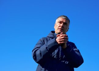 Виктор Булатов продлил контракт с кировским «Динамо» Виктор Булатов продлил контракт с кировским «Динамо»