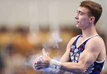 Гимнаст Найдин завершает многоборье из-за травмы плеча Гимнаст Найдин завершает многоборье из-за травмы плеча