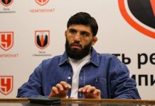 Арман Царукян готовится к реваншу с Чарльзом Оливейрой Арман Царукян готовится к реваншу с Чарльзом Оливейрой